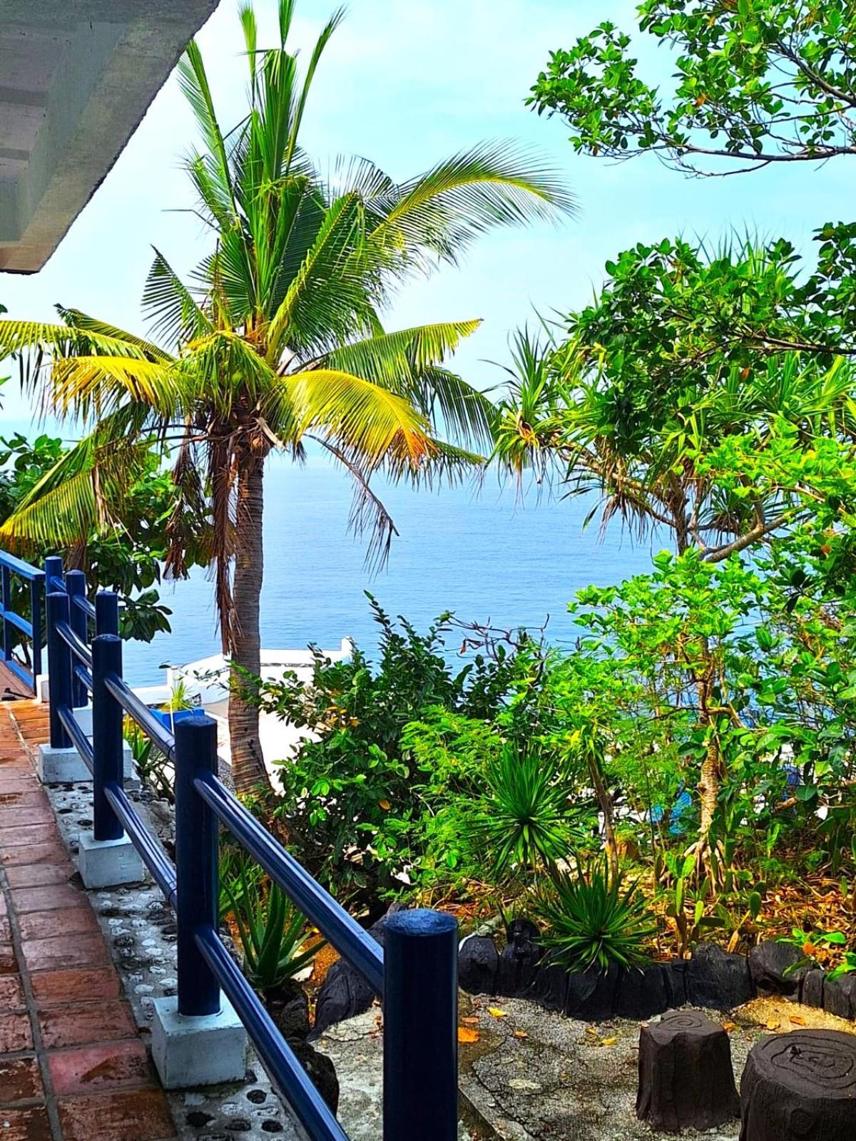 Utopia Island Resort Batangas Exteriör bild